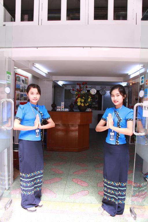 20Th Street Hostel Yangon Exterior photo