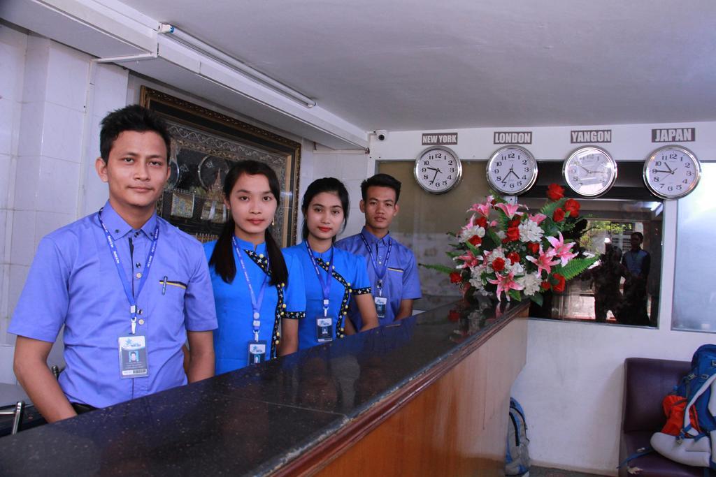 20Th Street Hostel Yangon Exterior photo